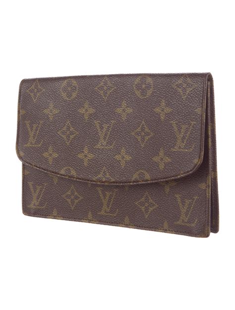 borsa clutch louis vuitton|louis vuitton backpack clutch.